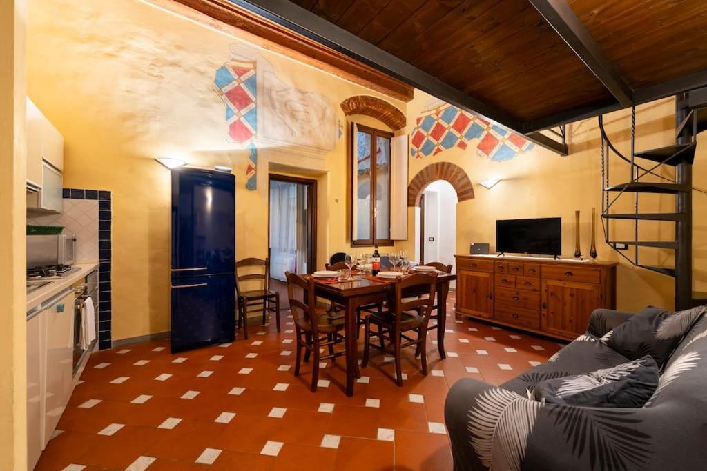 Keys Of Italy - Serragli 55 - Stile Rustico Rinascimentale In Oltrarno ฟลอเรนซ์ ภายนอก รูปภาพ